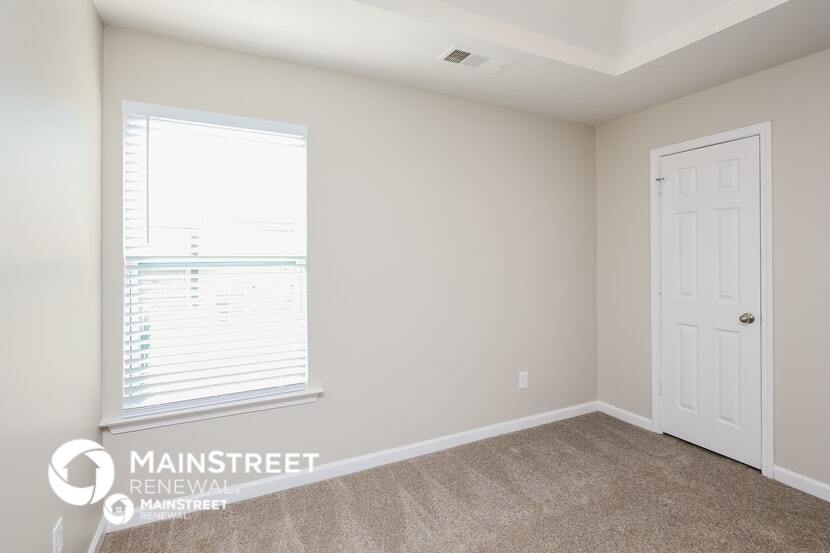 Building Photo - 4615 Blue Iris Way