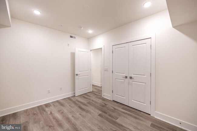 Building Photo - 1429 Germantown Ave