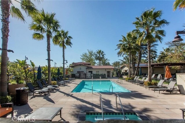 Building Photo - 27 Sorrel