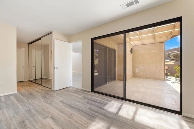 Building Photo - 48992 Canyon Crest Ln