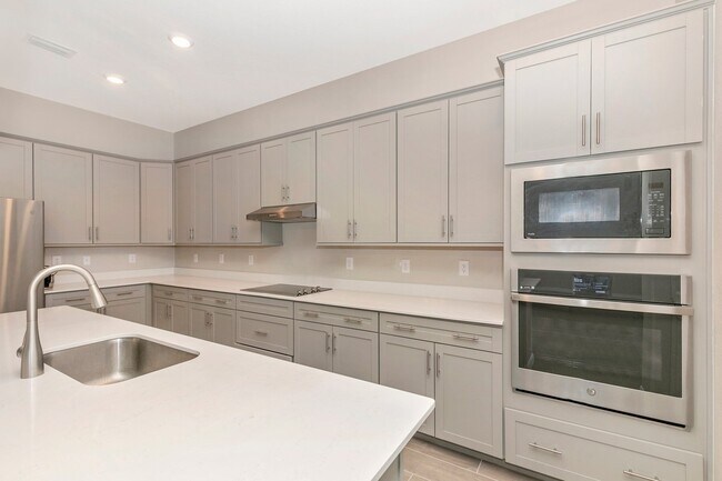 Building Photo - 17220 Jadestone Ct