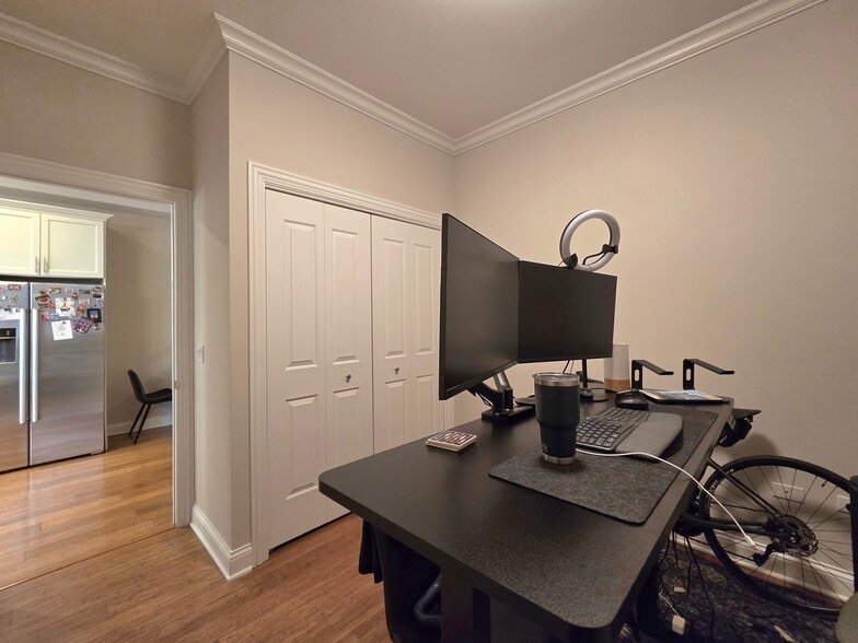 Building Photo - 20 N Aberdeen St