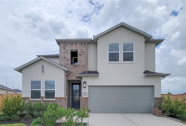 Primary Photo - 21627 Royal Jett Dr