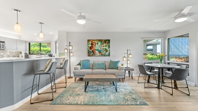 Building Photo - Renovated Two Bedroom/Two Bathroom at The Masters!