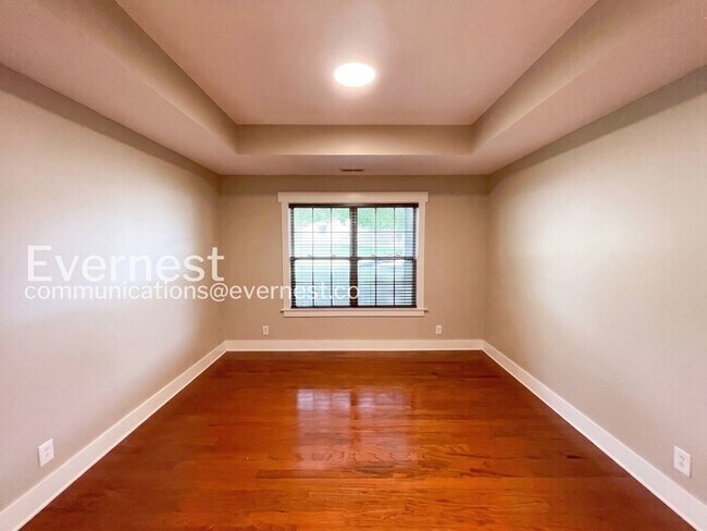 Building Photo - 146 John Duke Tyler Blvd