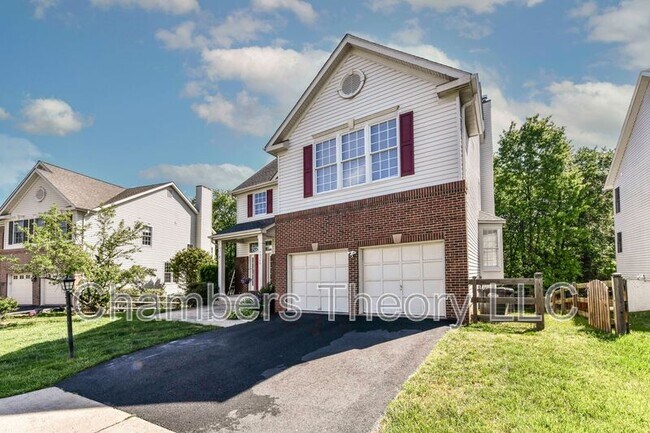 Building Photo - 46342 Summerhill Pl