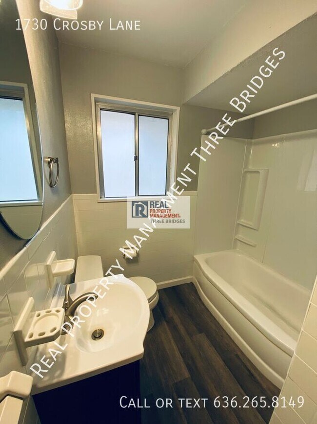 Building Photo - 1730 Crosby Ln