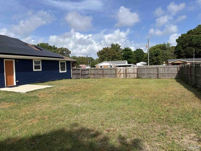 Building Photo - 4735 Lanett Dr