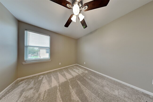 Building Photo - 10208 Jewel Ct