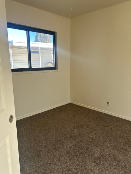 Building Photo - 1516 N Ohio Ave