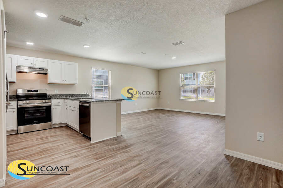 Building Photo - 11479 Oakfield Ct