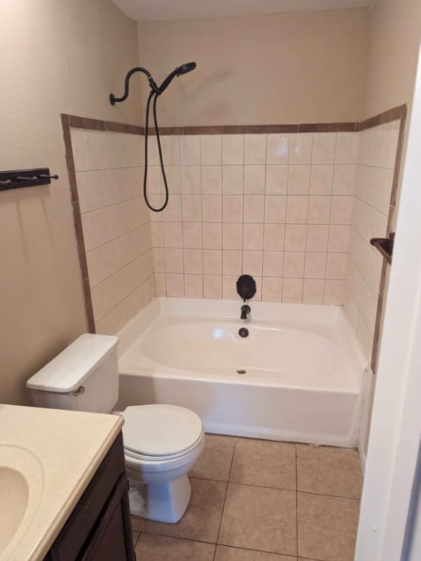 Building Photo - 506 Alpine St