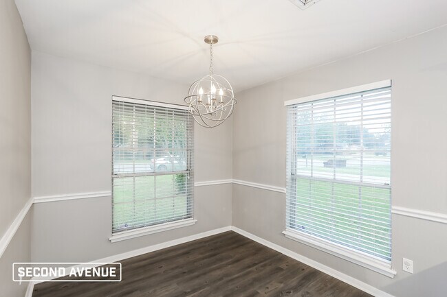Building Photo - 500 S Colonial Dr