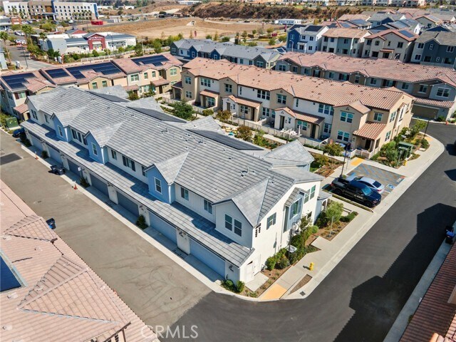 Building Photo - 3959 Lavine Wy
