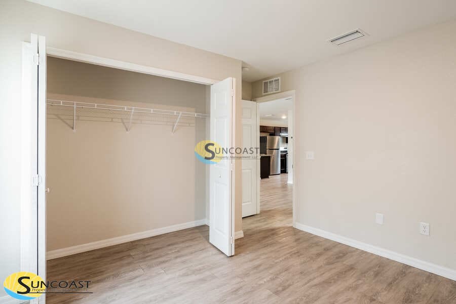 Building Photo - 37 Walnut Run