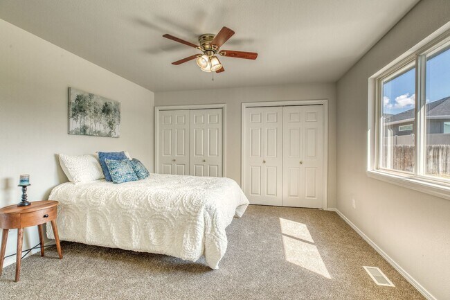Building Photo - 3 bedroom Eagle home