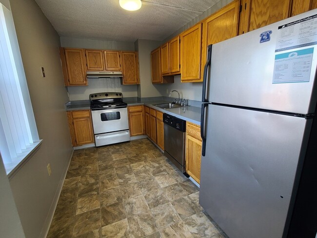 Primary Photo - 48 Peninsula Pl