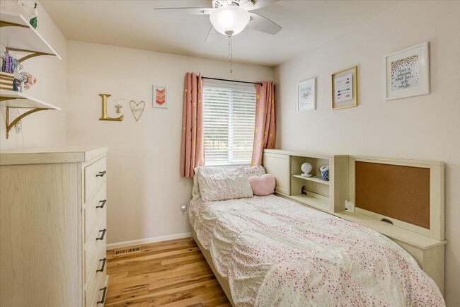Building Photo - Beautifully updated 4Bd/3Ba Arvada Home