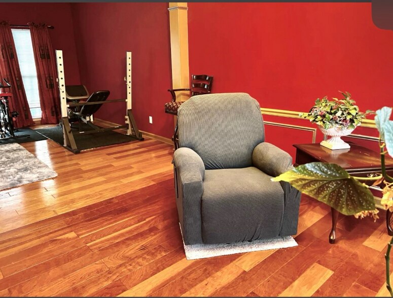Building Photo - 3852 Windstream Way
