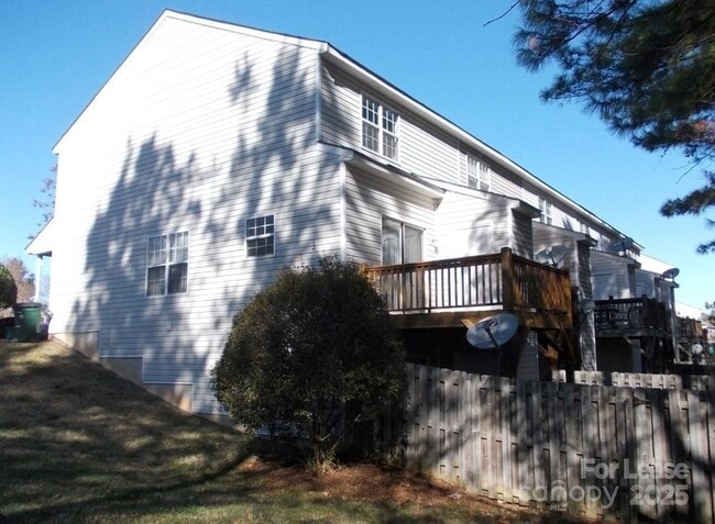 Building Photo - 12317 Paperbark Cir