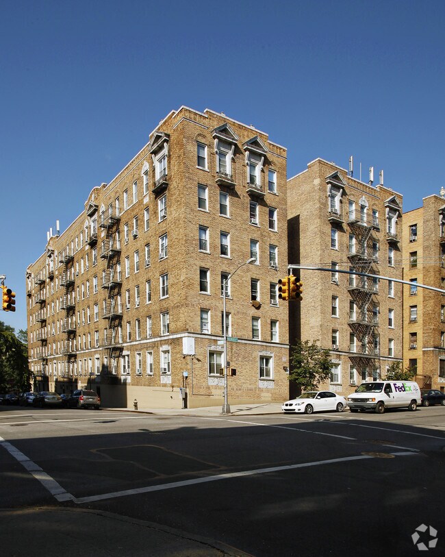 320 Wadsworth Avenue - 320 Wadsworth Ave