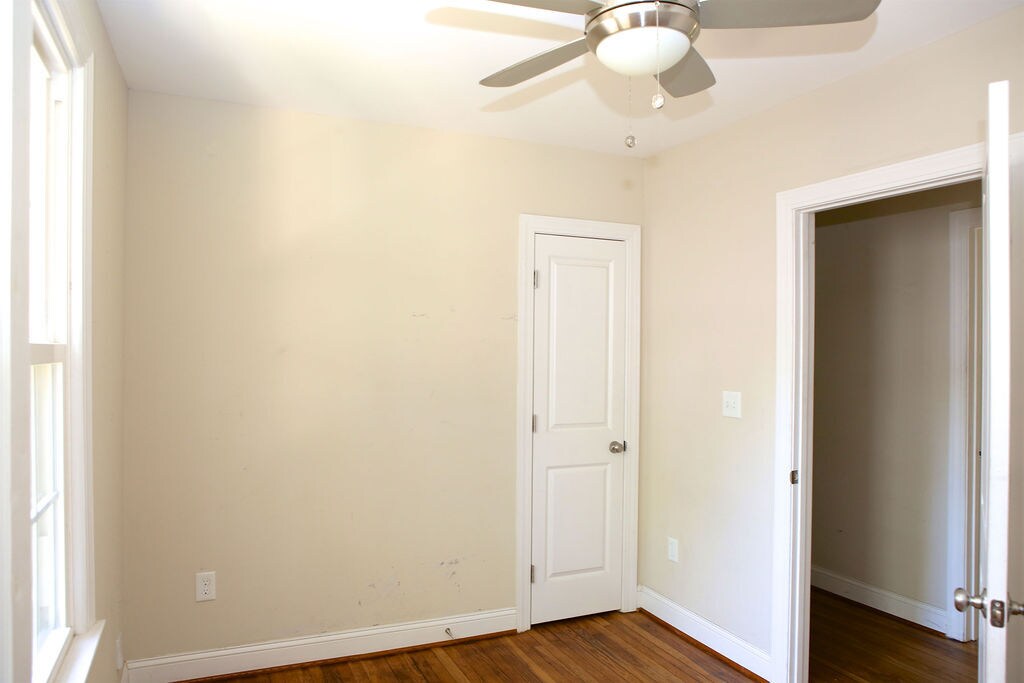 Building Photo - 1809 Walker Ave