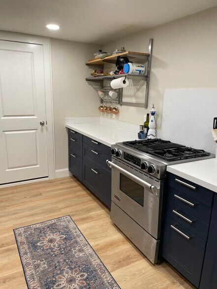 Storage in kitchen - 14646 196th Ave SE