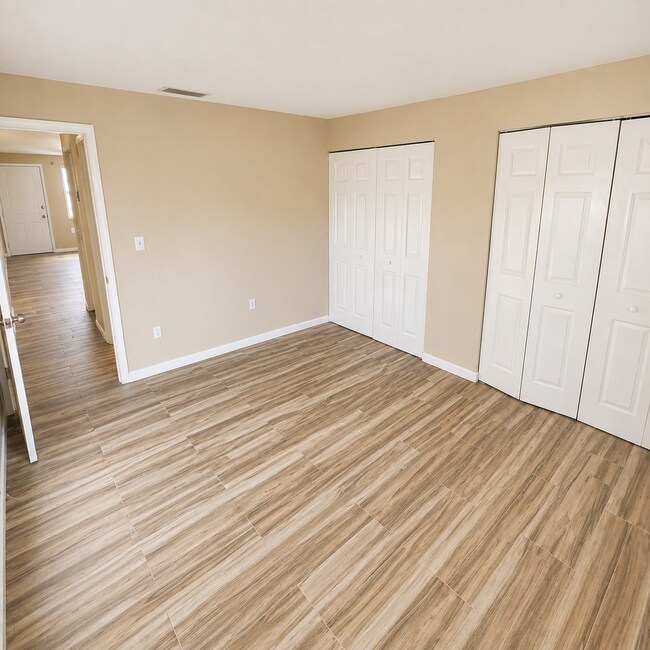 Building Photo - 2501 Harn Blvd