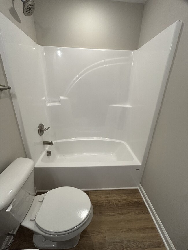 Building Photo - 102 Bradfield Cir