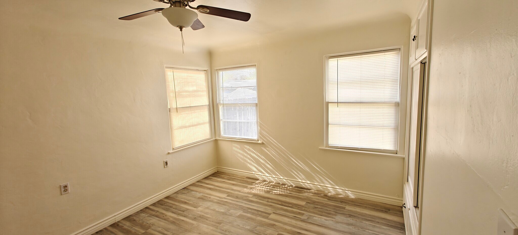 Building Photo - 626 Charlana Dr