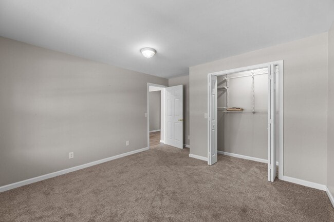 Building Photo - 3 Bed 2 Bath Marshallberg Home Available now