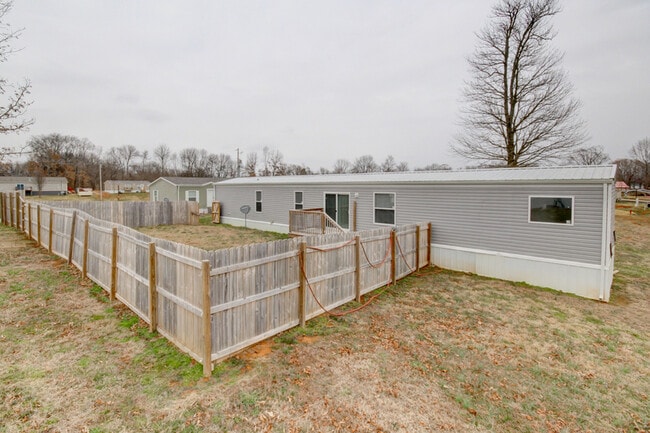 Building Photo - 295 Seays Rd