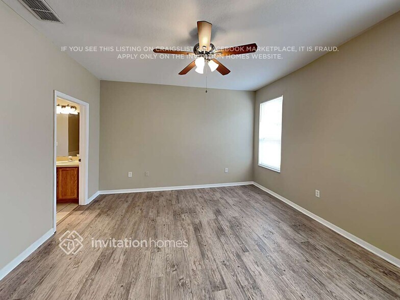 Building Photo - 555 Bluff Pass Dr