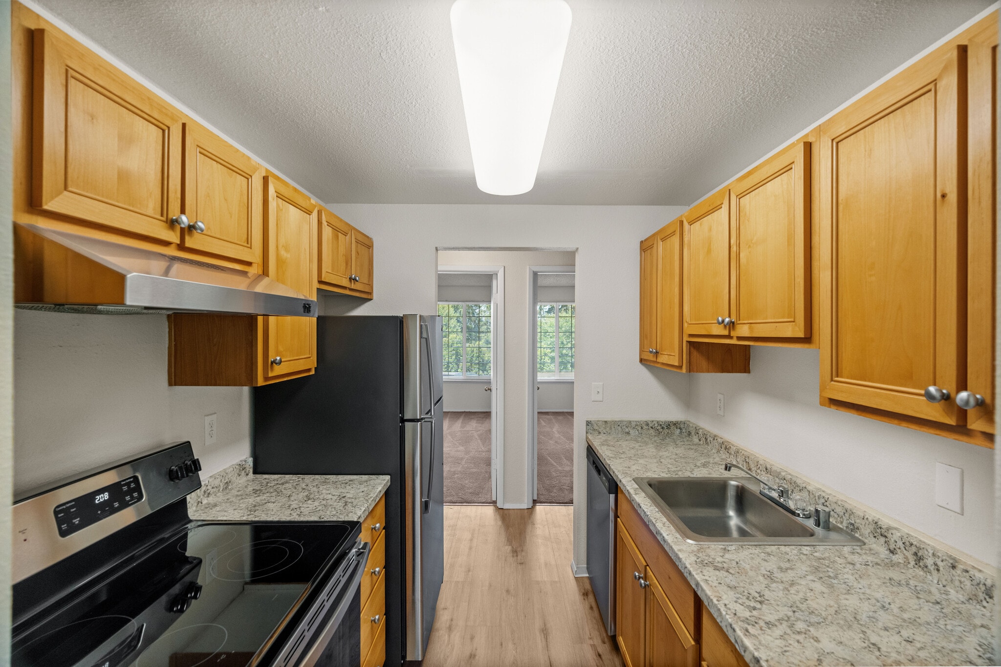 2 Bed 1 Bath Standard - 885 Sq Ft - Meridian Firs Apartments