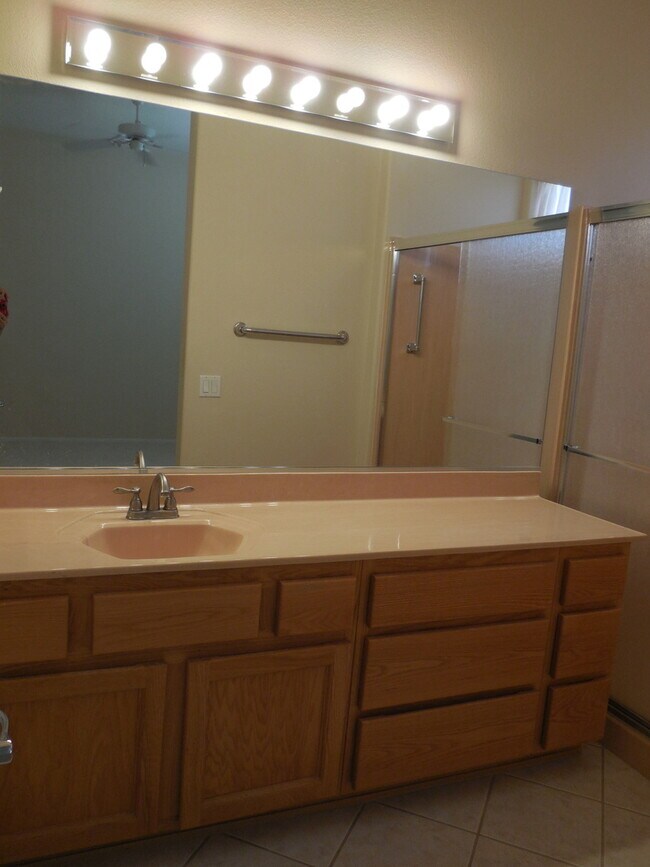 Building Photo - SUN CITY SUMMERLIN TWO BEDROOM - MONARCH F...