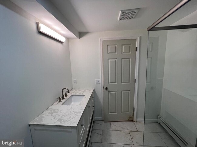 Building Photo - 101 Cedar Ave