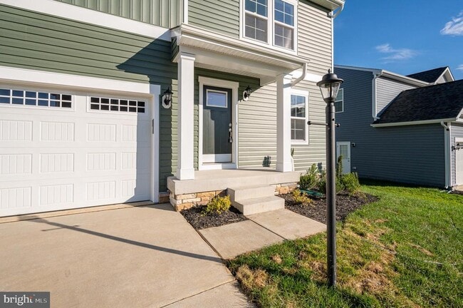 Building Photo - 192 Ludgate Mnr