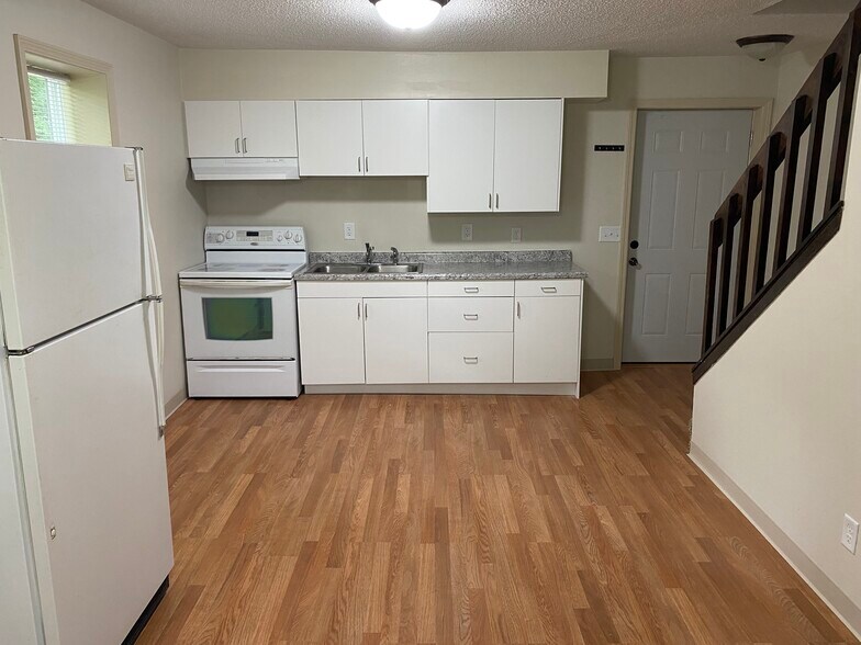 Building Photo - 11481 Indian Beach Rd