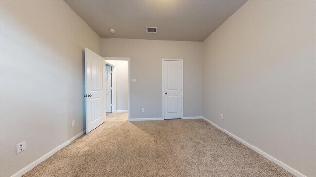 Building Photo - 5434 Wildbrush Dr