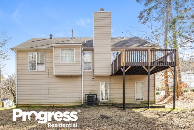 Building Photo - 2526 Riverwood Spg