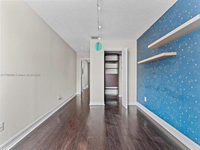 Building Photo - 3501 Magellan Cir