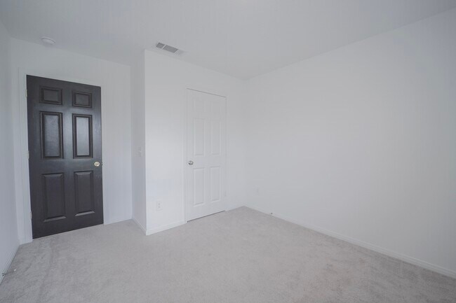 Building Photo - 10622 Cashew Run Ln