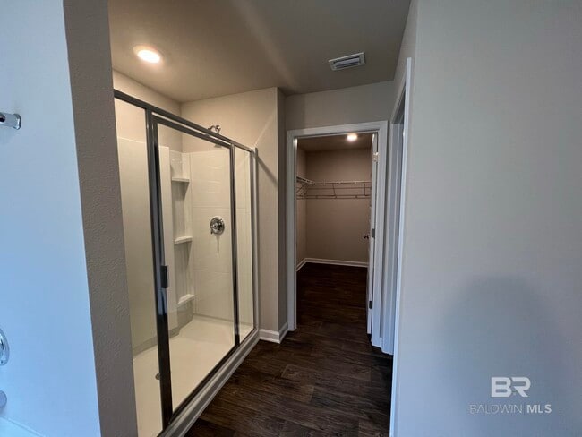 Building Photo - 10681 Northern Dancer Ct
