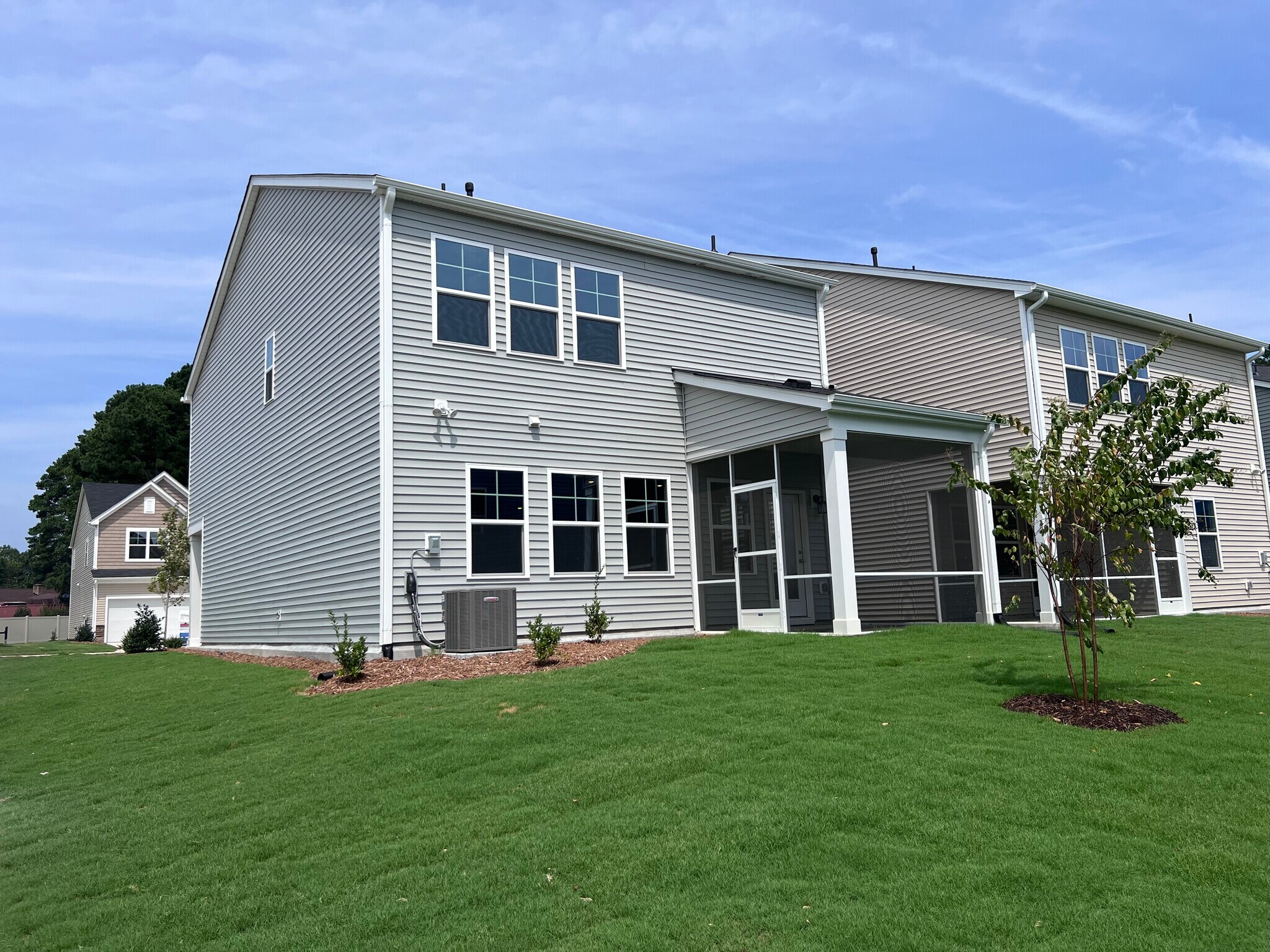 Building Photo - 2200 Cape May Ln