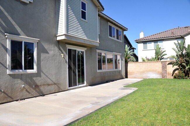 Building Photo - 15655 Iron Spring Ln