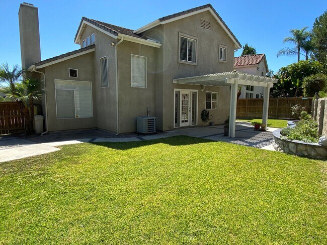Building Photo - Gorgeous Single Family House - Available June 2026!