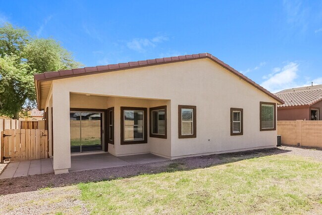 Building Photo - 16724 N 177th Ave