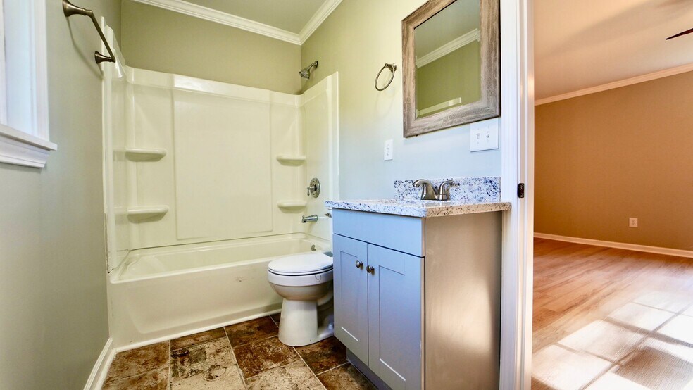 Building Photo - 311 S 2nd St