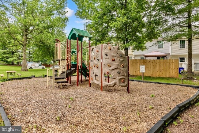 Building Photo - 6799 Snow Goose Ct