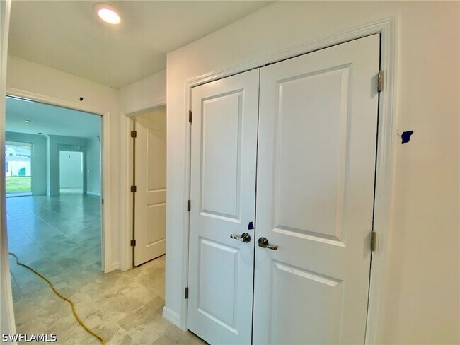 Building Photo - 6015 Ellerston Wy